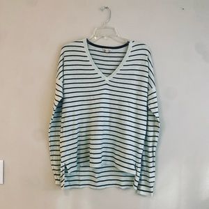 Gap V Neck Sweater